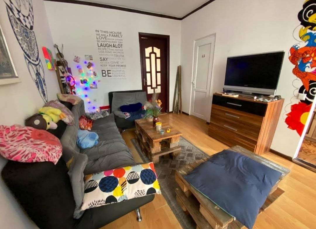 Enjoy The Hostel Batumi Ngoại thất bức ảnh